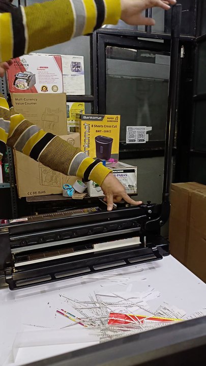 Cheap and Best Manual Paper Cutter Machine Dealers in Delhi