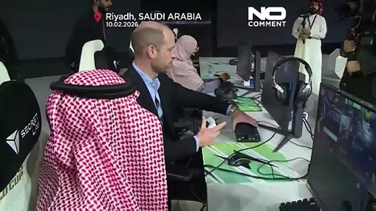 الأمير ويليام يشارك في بطولة الرياضات الإلكترون...