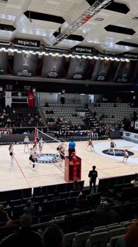 İkinci Set Sonucu - Beşiktaş 20-25 Zeren Spor - Vodafone Sultanlar Ligi 21. Hafta