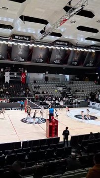Maç Sonucu - Beşiktaş 0-3 Zeren Spor - Vodafone Sultanlar Ligi 21. Hafta (Setler: 23-25, 20-25, 13-25)