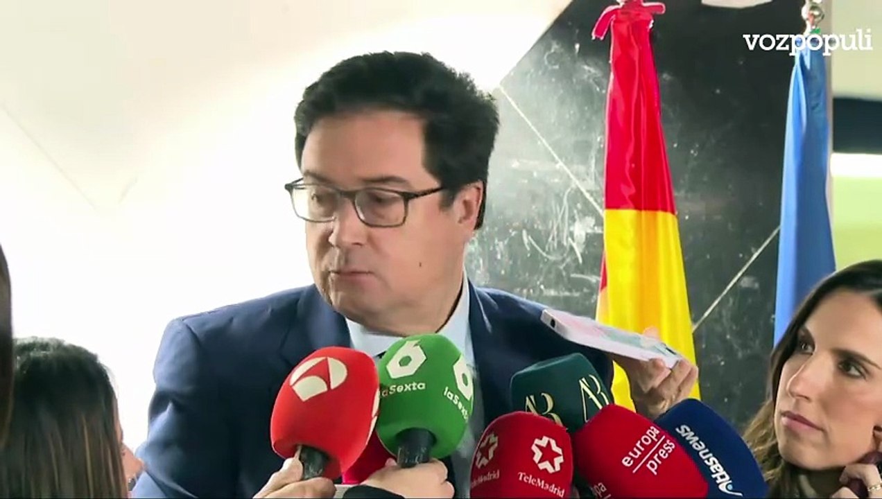 Óscar López insiste en su crítica a Lambán