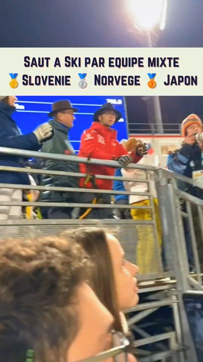 La Slovénie remporte la médaille au saut à ski par équipe mixte devant la Norvège et le Japon !