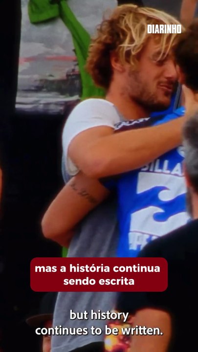 Em vídeo emocionante, surfista Alejo Muniz anuncia aposentadoria