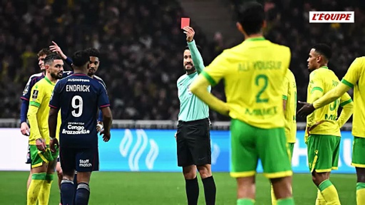 La commission de discipline requalifie le carton rouge direct d’Endrick en second carton jaune - Foot - Ligue 1 - OL