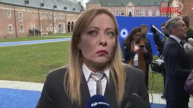 Meloni al vertice Ue: «Motore italo-tedesco sulla competitività, Francia al tavolo»