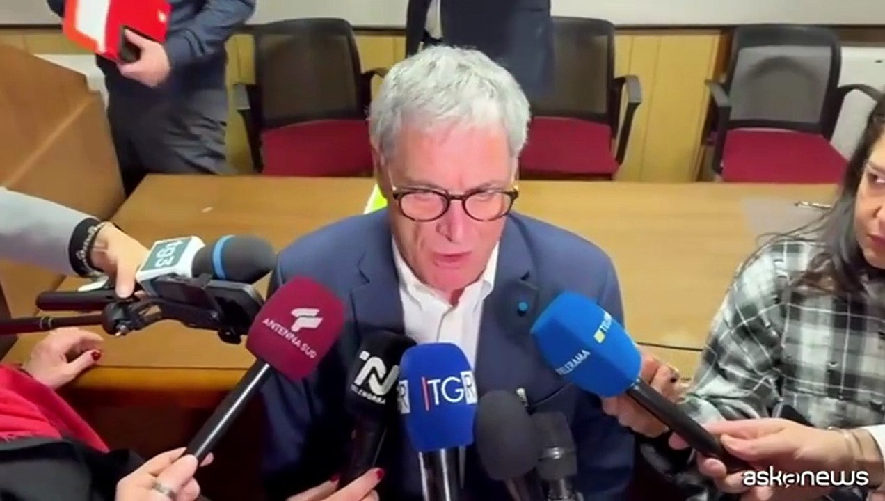 Ex Ilva, sindacati: governo ci convochi entro fine mese o ci autoconvochiamo