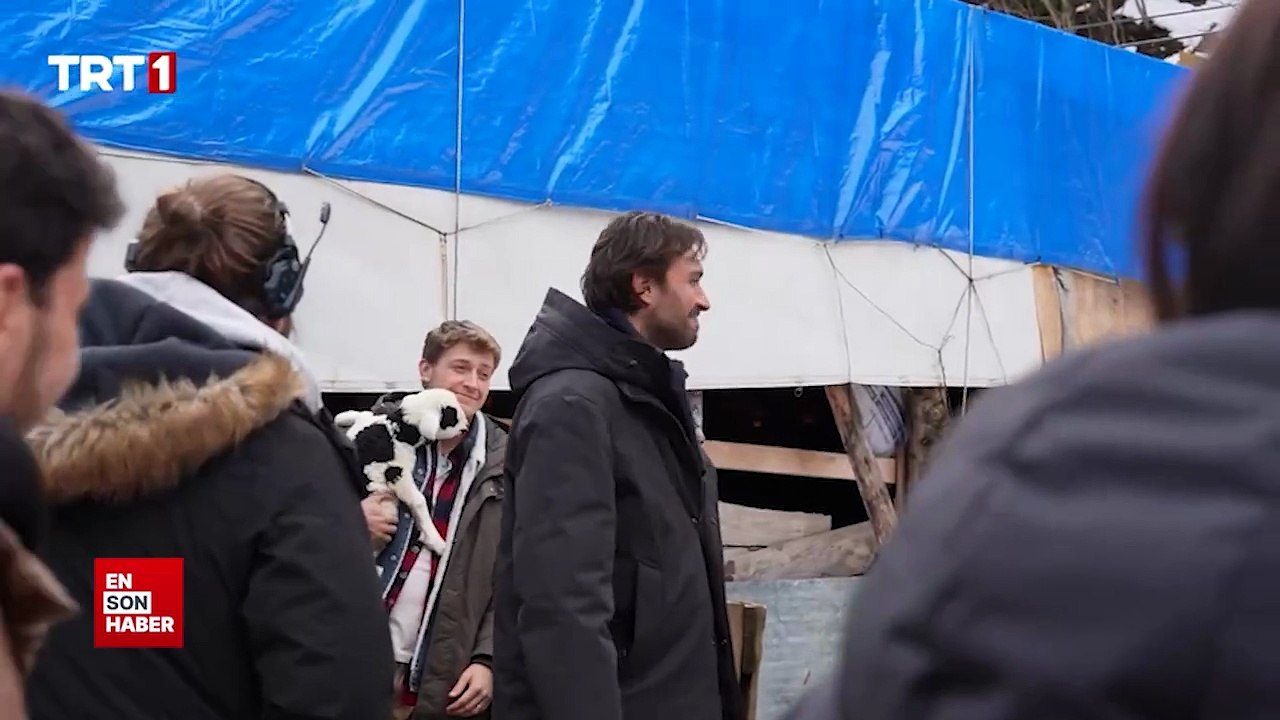 Taşacak Bu Deniz dizisinin kartopu savaşı sahnesinin kamera arkası yayınlandı