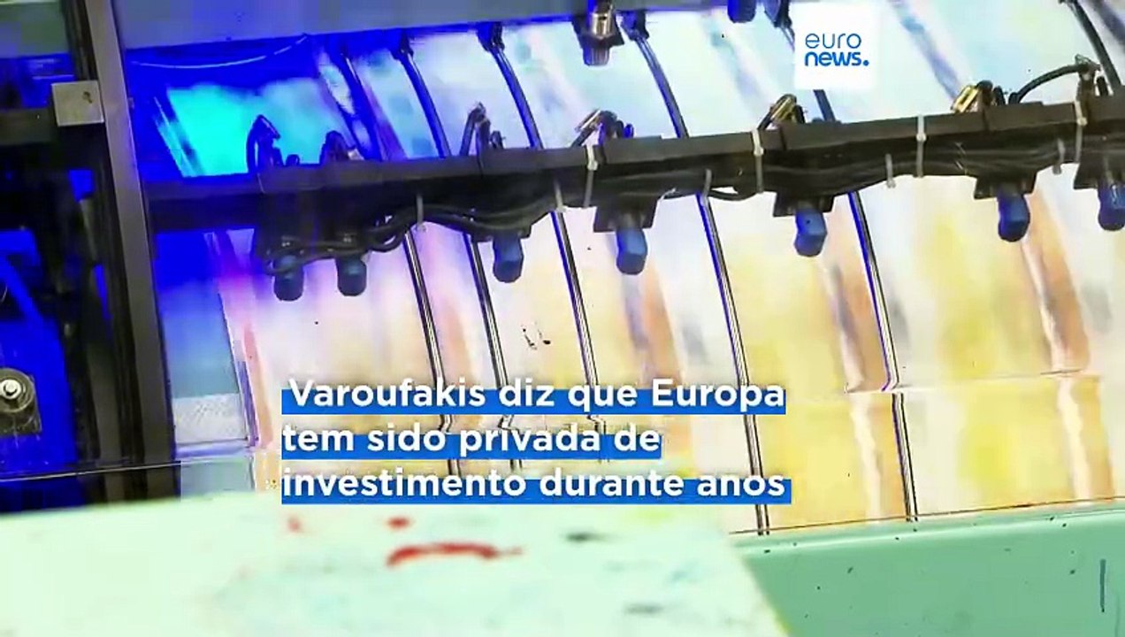 Podemos federalizar ou dissolver o euro, afirma Varoufakis à Euronews