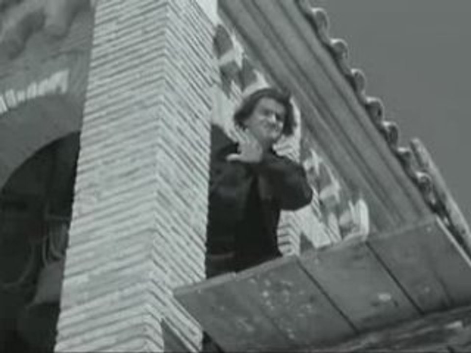 Louis De Funès dans "Les hussards"