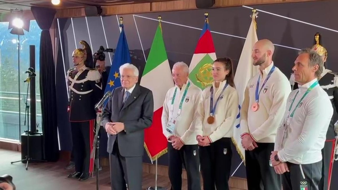 L'intervento di Mattarella a Casa Italia: «Le medaglie sono degli atleti, non faccio appropriazione indebita...»