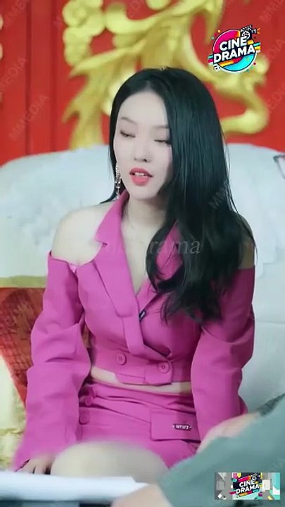 The CEO’s Weak Wife Is Actually a Notorious Gangster—Takes Down Thugs Alone to Save Her Husband