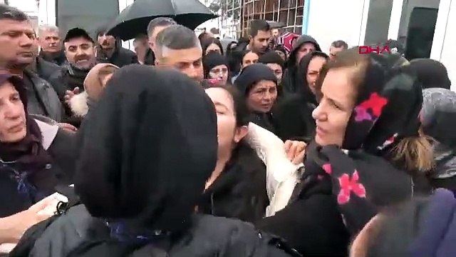 Bugün bir kez daha kahrolduk! İki çocuk annesi genç kadın ayrılmak istediği için boğarak öldürüldü!