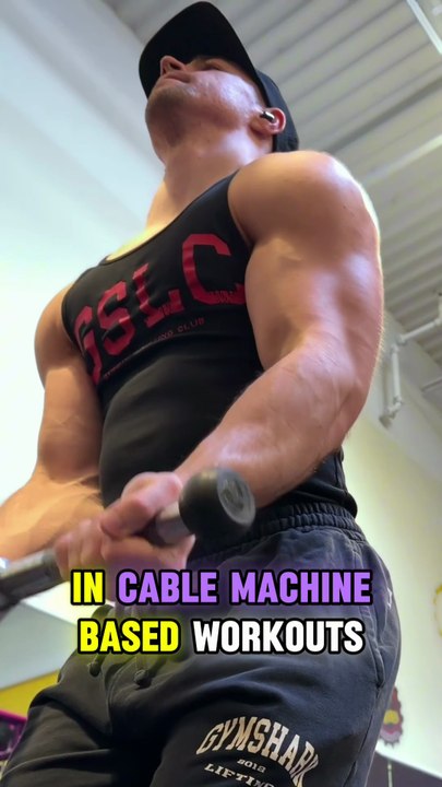 ✅ Bicep Curl Essentials ✅These tips will help you maximize bicep engagement and hit your biceps even harder leading to more overall growth.🔒 Lock the elbows (no “drift”)⬇️ Own the eccentric