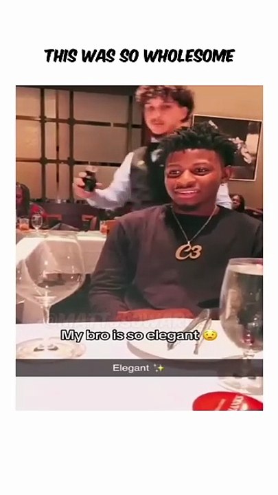 they're waiter is literally Patrick mahomes #fyp #shorts #viral