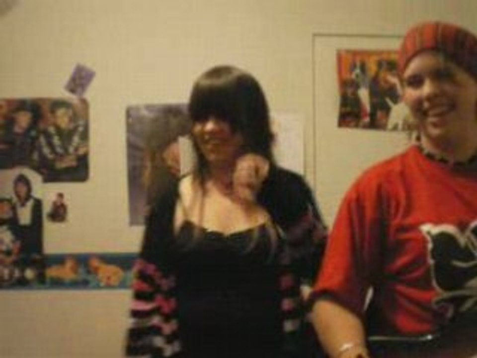 MWa emOgirl And Ma soeur Jumelle Laura