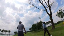 How does it feel to golf in Singapore Most Exclusive Golf Country Club Road To Breaking 100 Day 3