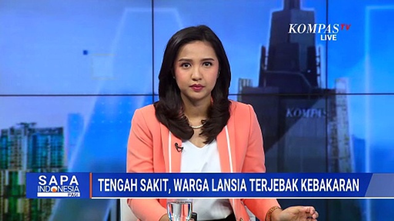 Lansia Terjebak Saat Rumah Terbakar di Depok, Warga Berusaha Evakuasi Korban | SAPA PAGI