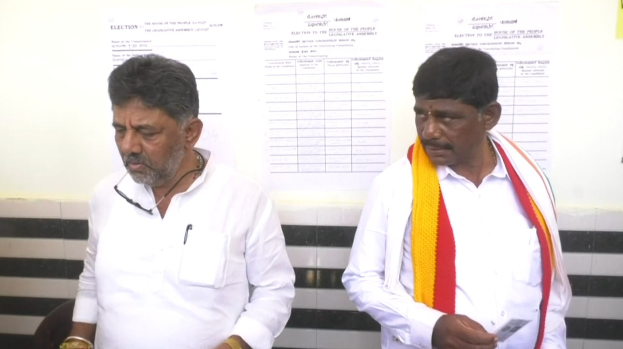 ದಿಲ್ಲಿಯಲ್ಲಿ ಅಧಿಕಾರಕ್ಕಾಗಿ ಡಿಕೆ ಬ್ರದರ್ಸ್ ಚದುರಂಗದಾಟ; ಡಿಕೆ ಬ್ರದರ್ಸ್​ಗೆ ಸಿಕ್ಕಿದೆಯಾ ಕೈ​ ಹೈಕಮಾಂಡ್​ ಅಭಯ..?