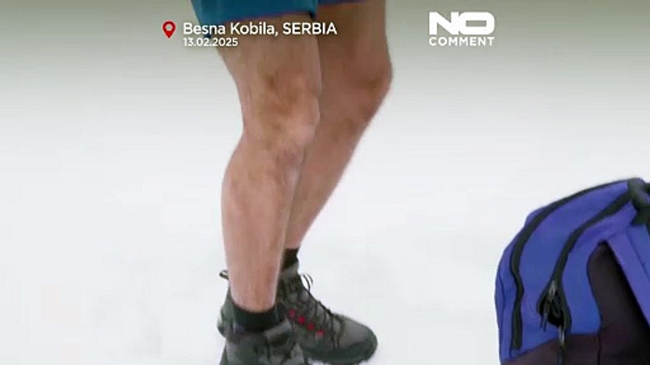 L’“uomo di ghiaccio” serbo sfida il gelo estremo per azzerare la mente