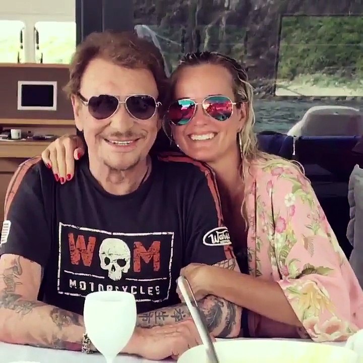 2017 – Johnny Hallyday – Johnny et Laeticia Hallyday chantent « All Shook Up » à Saint-Barthélemy (Version 2, 24 août)