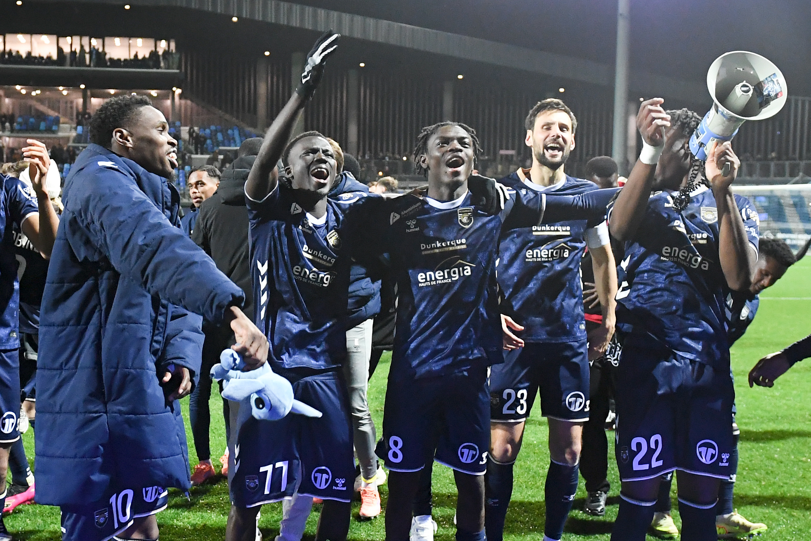 Ligue 2 : Dunkerque frappe fort à Amiens et se replace