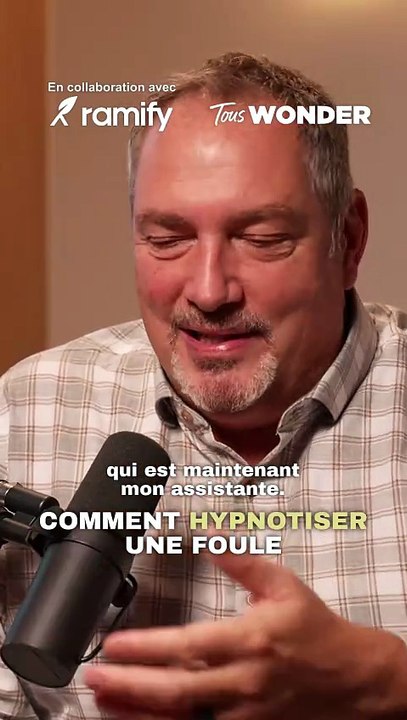 COMMENT HYPNOTISER UNE FOULE