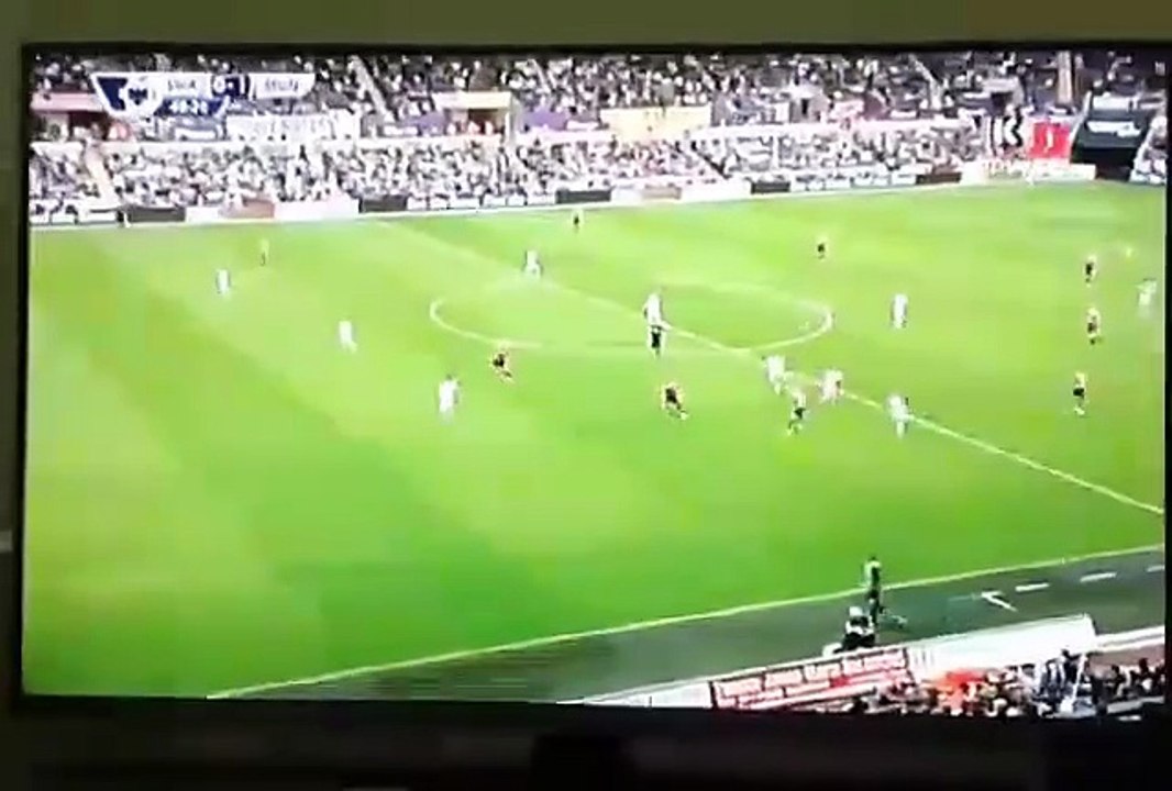 Xem lại Bàn thắng mở tỷ số của Juan Mata trong Trận Đấu gặp Swansea City