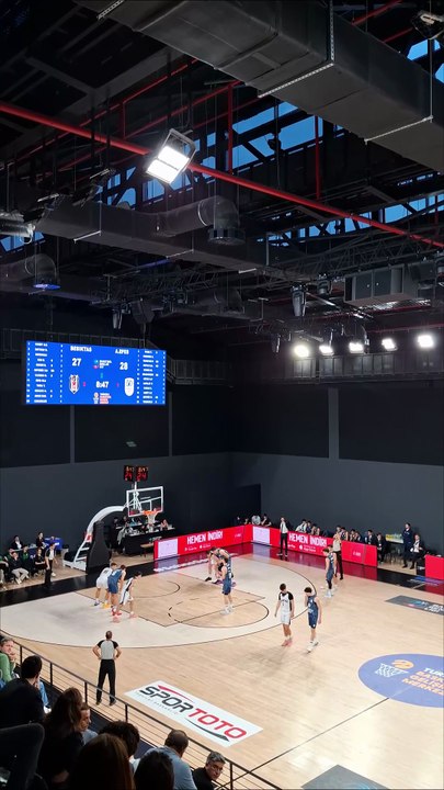İlk Yarı Sonucu - Beşiktaş 46-42 Anadolu Efes - Basketbol Gençler Ligi