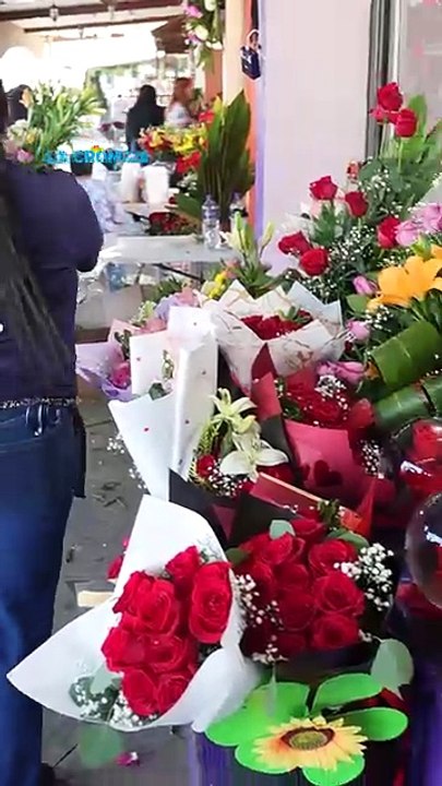 💐✨ ¡Llegó el día de entregar flores!