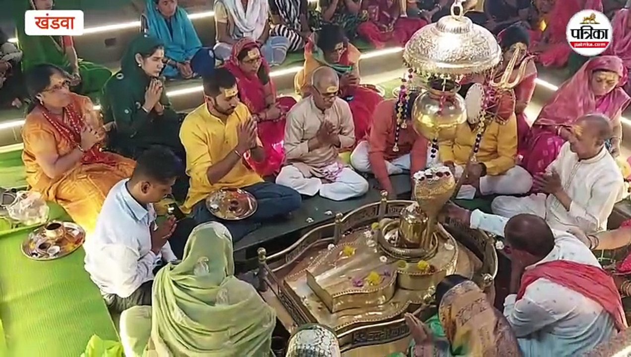 भोले की बारात... लगी भोले बाबा को मेहंदी, गंगाजल से हुआ अभिषेक