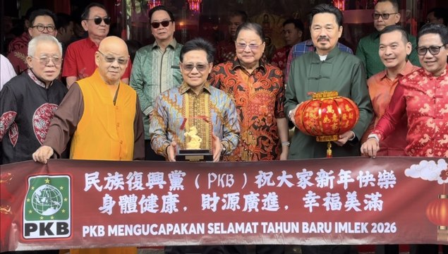 Cak Imin dan Kader Tionghoa PKB Gelar Baksos di Vihara Avalokitesvara