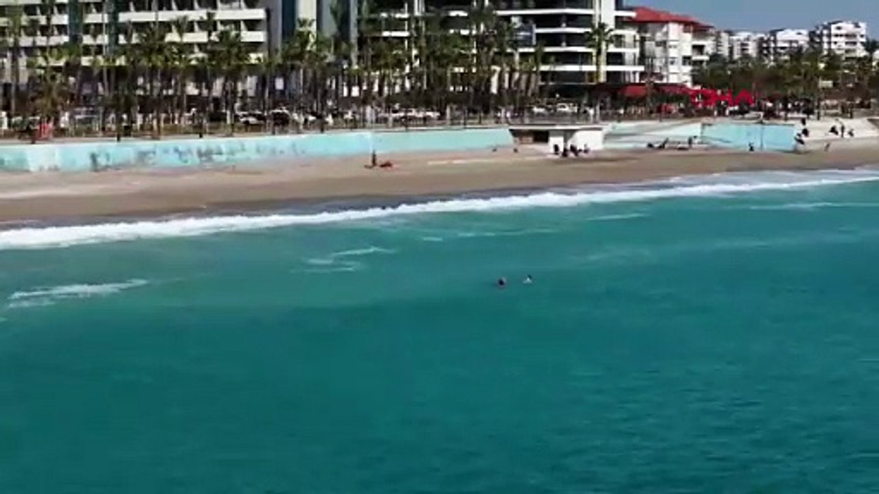 Önce yağmur, fırtına, sel, ardından da deniz ke...