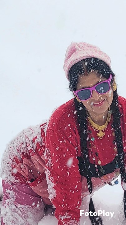 Teri Aankhon Ke Siva by Chitralekha Dixit