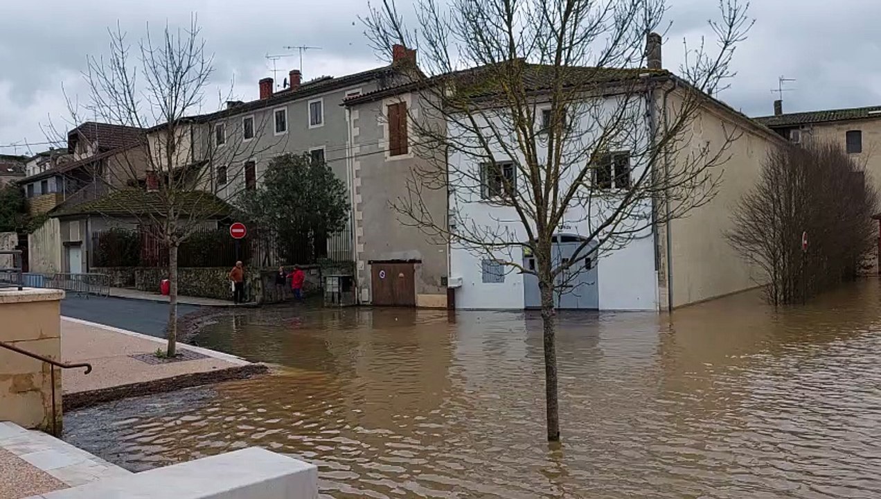 Inondation de la Garonne à Langon (Gironde)