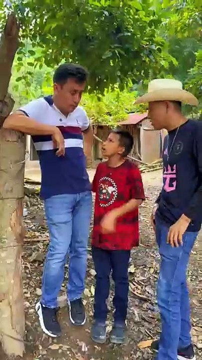 Se le juntó el ganado a Chuchurruqui 😱😂 #humor #videogracioso