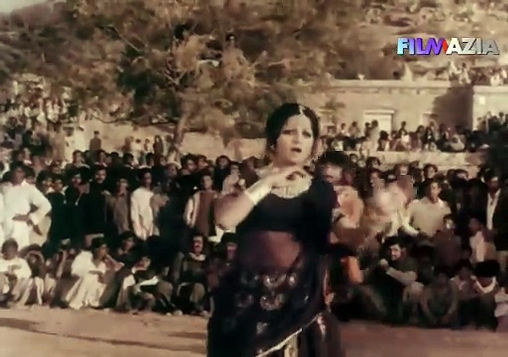 Kya Jaane Kahan Basera Hai - Naheed Akhtar - Pakistani Film Naag Aur Nagin (1976) Rani Begum & Shahid