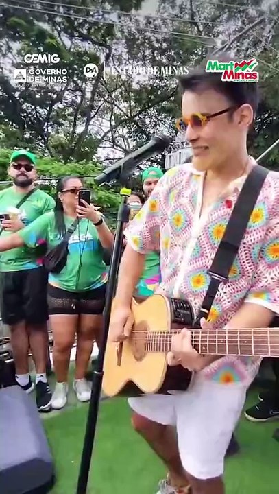 Experiência VIP: como é o carnaval em cima do trio de Clayton e Romário