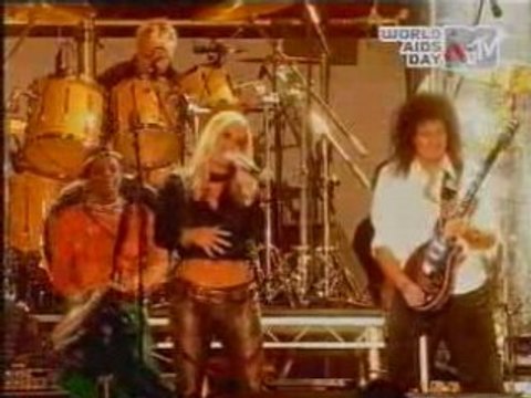 Mandela concert - Queen - We Will Rock You (MTV Italia)