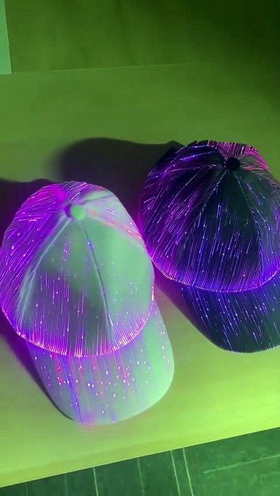 New RGB 7 Color Flashing Led Fiber Optic Hat