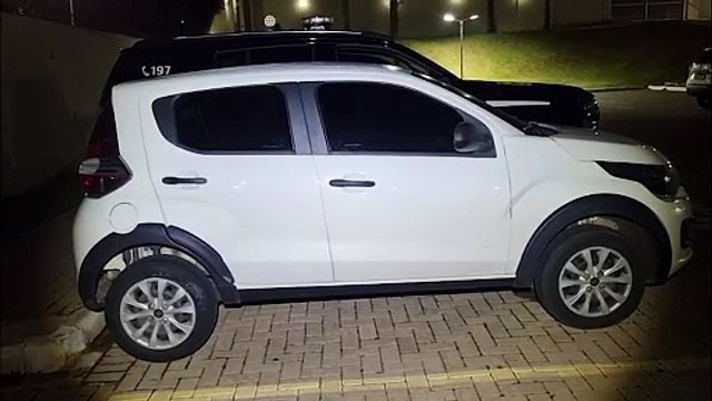 Carro utilizado em furto de cervejas e energéticos é localizado em Ubiratã