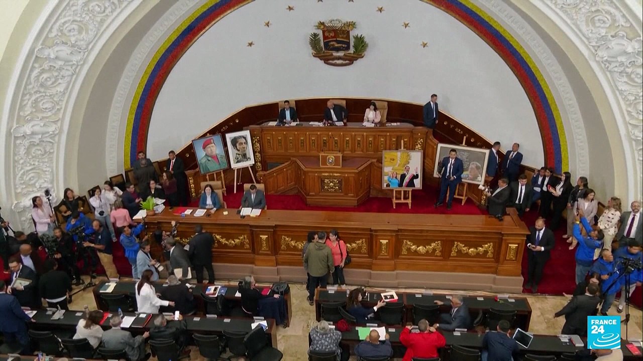 Venezuela: 17 personas son excarceladas; familiares de presos inician huelga de hambre