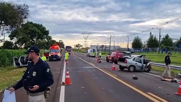 Mulher morre em colisão frontal na BR-277 em Santa Tereza do Oeste