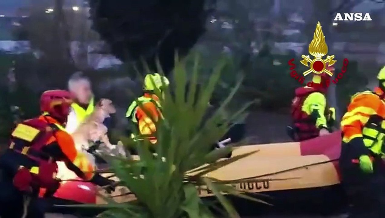 Maltempo in Sardegna, nella notte soccorse 12 persone dai vigili del fuoco