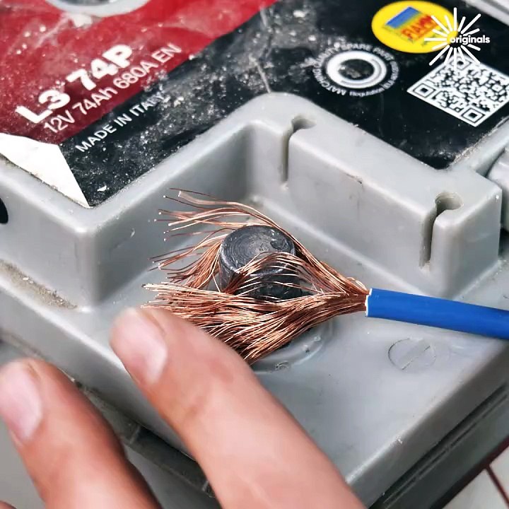 This car battery hack will change your life! 💯