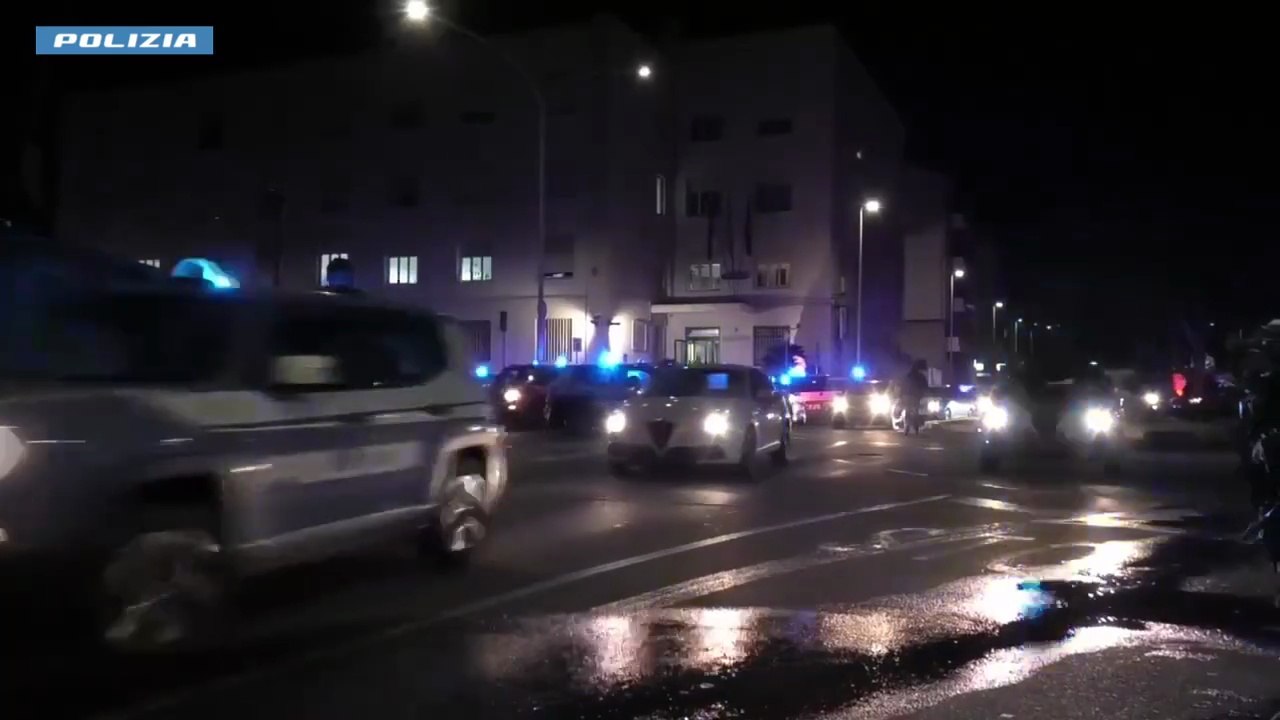 Traffico di droga e rapina: maxi operazione della polizia contro la criminalità organizzata