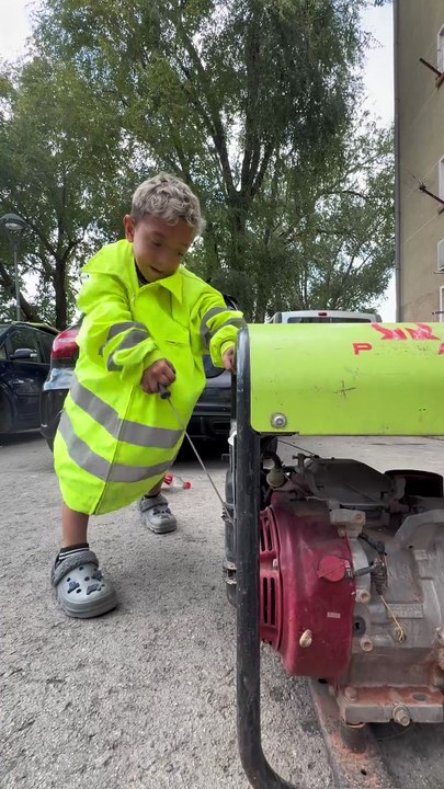 A Los Gitanos No Les Afecta el Gran Apagón 🤣😄😬⚠️  #gitanos  #hitanos  #humorviral #humor  #comedia  #risas  #españa