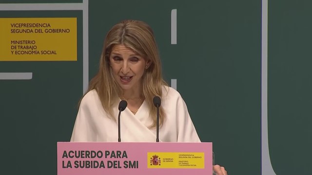 Yolanda Díaz anuncia la subida del salario mínimo tras acuerdo con los sindicatos pero no con la patronal