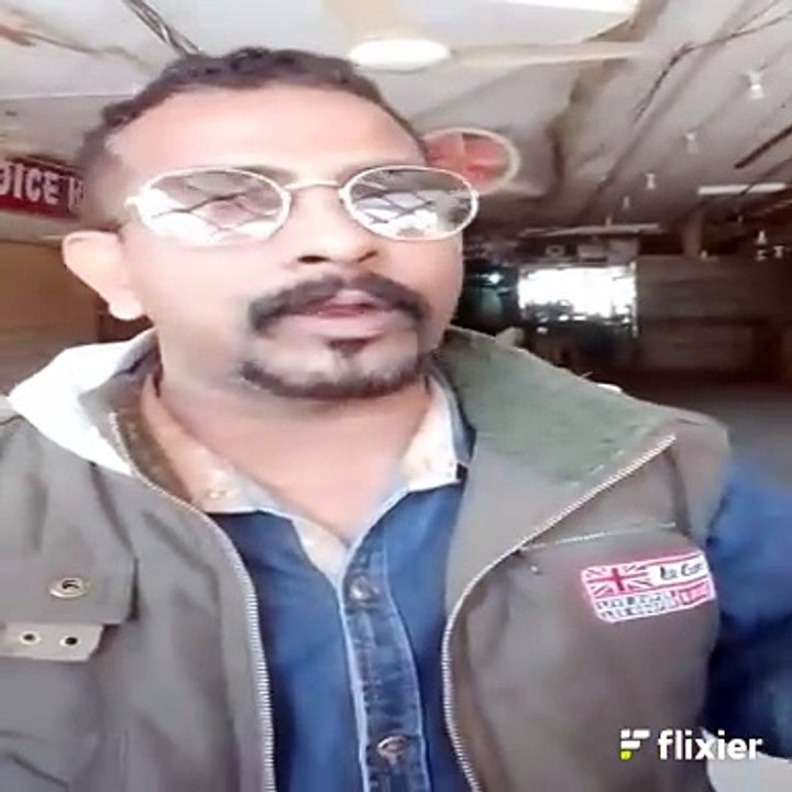 Mamoo And Sherry Ali Bhaiyaa Handsome And Beautiful Men Bhaiyaa In Basera Shopping Mall Gulistan e Johar Johar Chowrangi Short Circuit Fire In (2023)