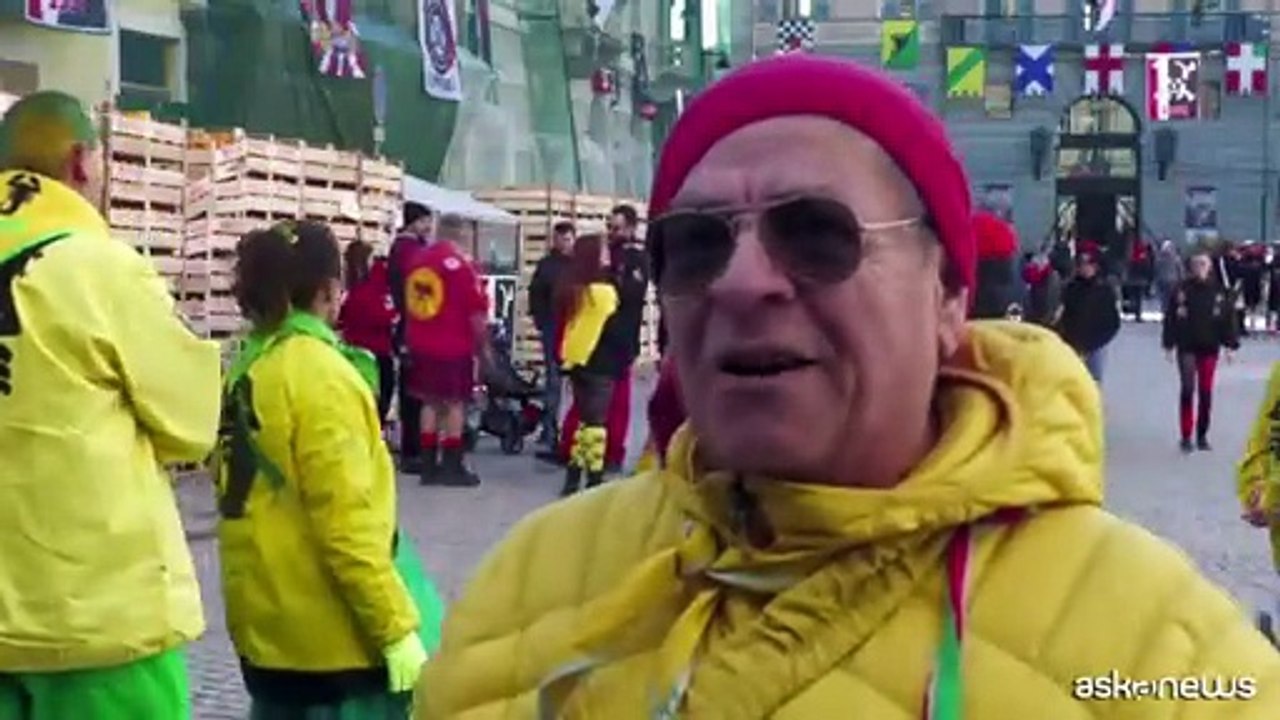 LaBattaglia delle Arance tinge di arancione il Carnevale di Ivrea