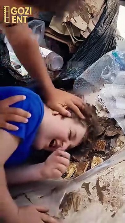 Jacked Janitor vs. Golden Boy : w/ EngSub